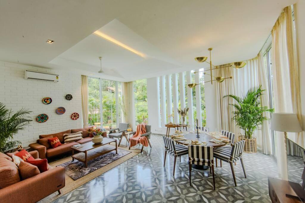 Presidential Luxury Villa Anjuna With Pvt Pool & Bathtub, Most Prime Location Kültér fotó
